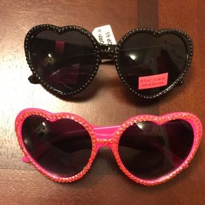 ❌SOLD❌ Betsey Johnson Heart Sunglasses
